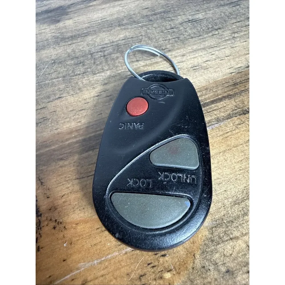 OEM 2001 Nissan Frontier Pathfinder XTERRA Remote Key FOB Model 01A Unlock GUC - Picture 6 of 7